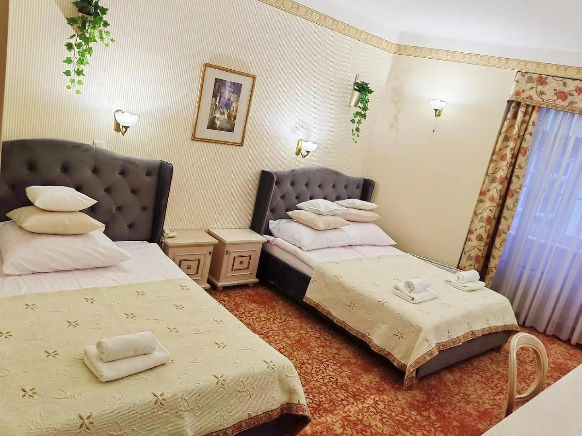 Hotel Amadeus Krakau 4*,  Polen